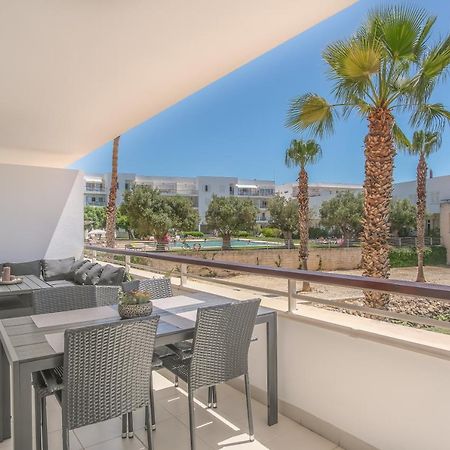 Lucky Star Marina Apartment, With Pool 拉哥斯 外观 照片